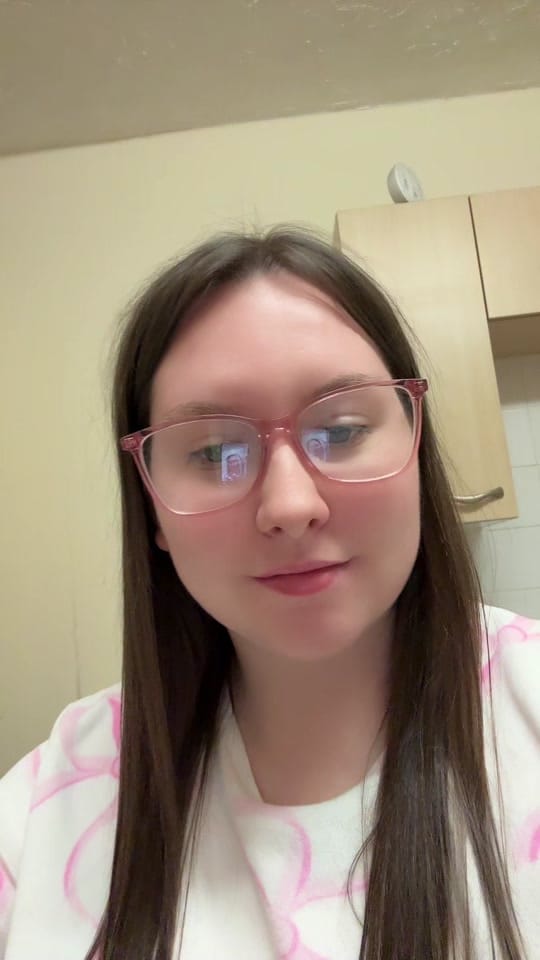 Post 4 by Chelsea Kerr on TikTok (video)