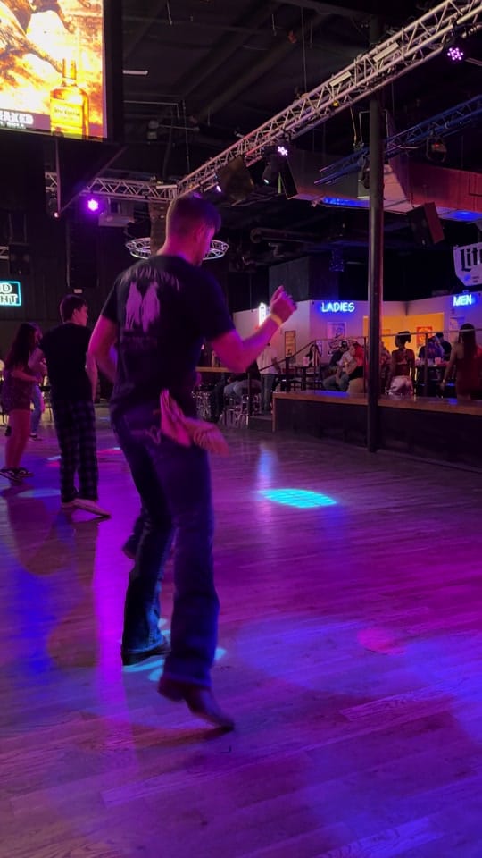 Post 2 by Erik Smith on TikTok (video)