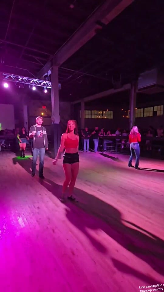 Post 6 by Erik Smith on TikTok (video)