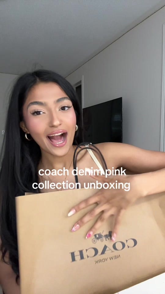 Post 1 by nidaosman on TikTok (video)