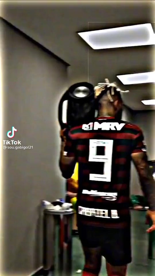 Post 6 by @_KIKI20 on TikTok (video)