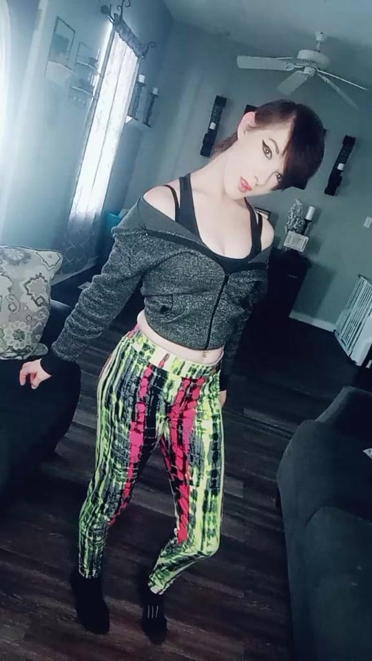 Post 6 by RoxyRaven96 on TikTok (video)