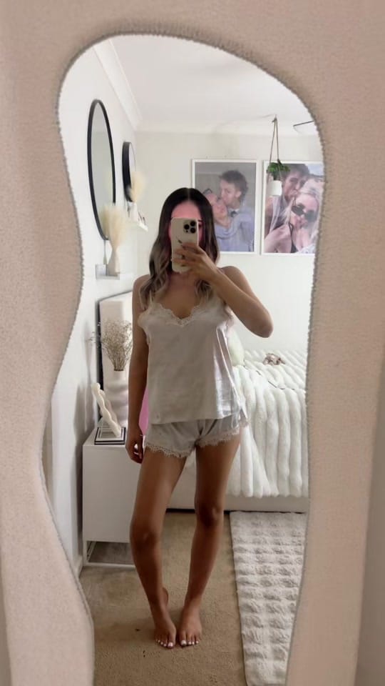 Post 2 by chels 𝜗𝜚 on TikTok (video)