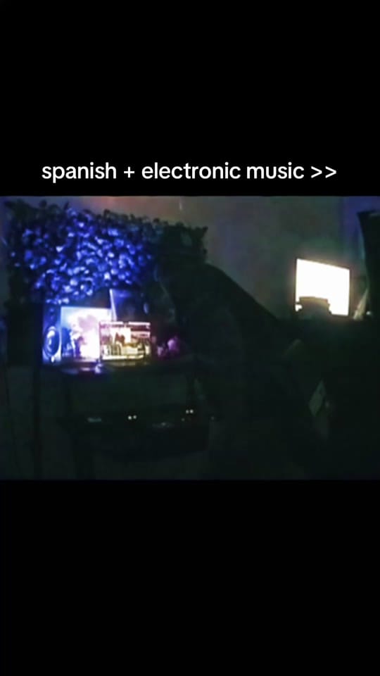 Post 2 by Trill Bans on TikTok (video)