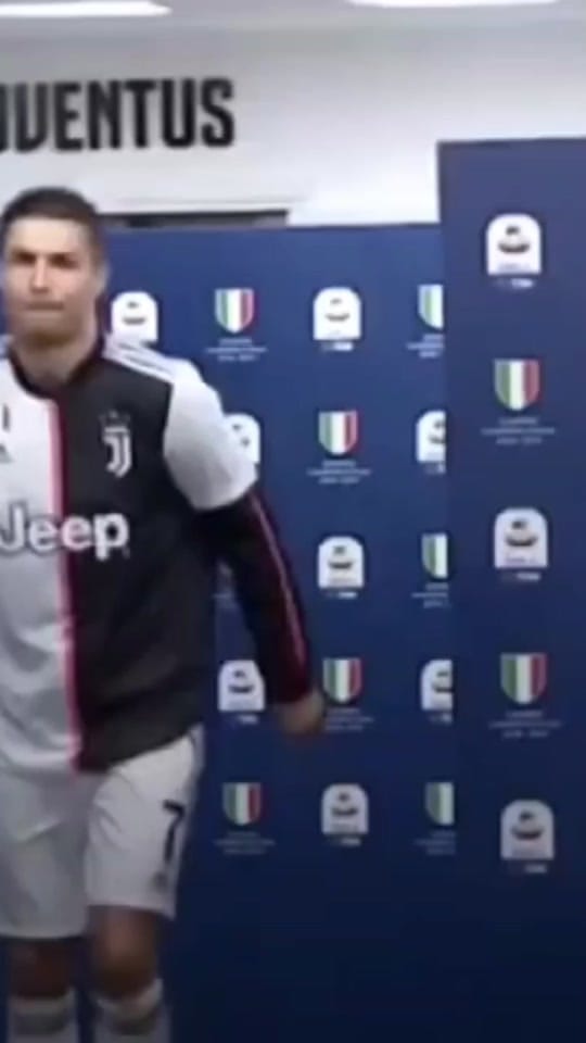 Post 10 by ⚽ on TikTok (video)