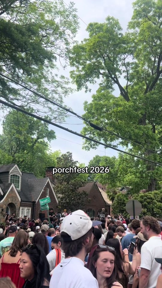 Post 2 by Harry on TikTok (video)