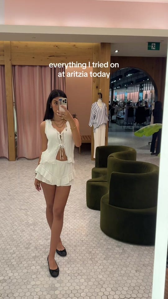 Post 4 by maddie🪩🍒🎱 on TikTok (video)