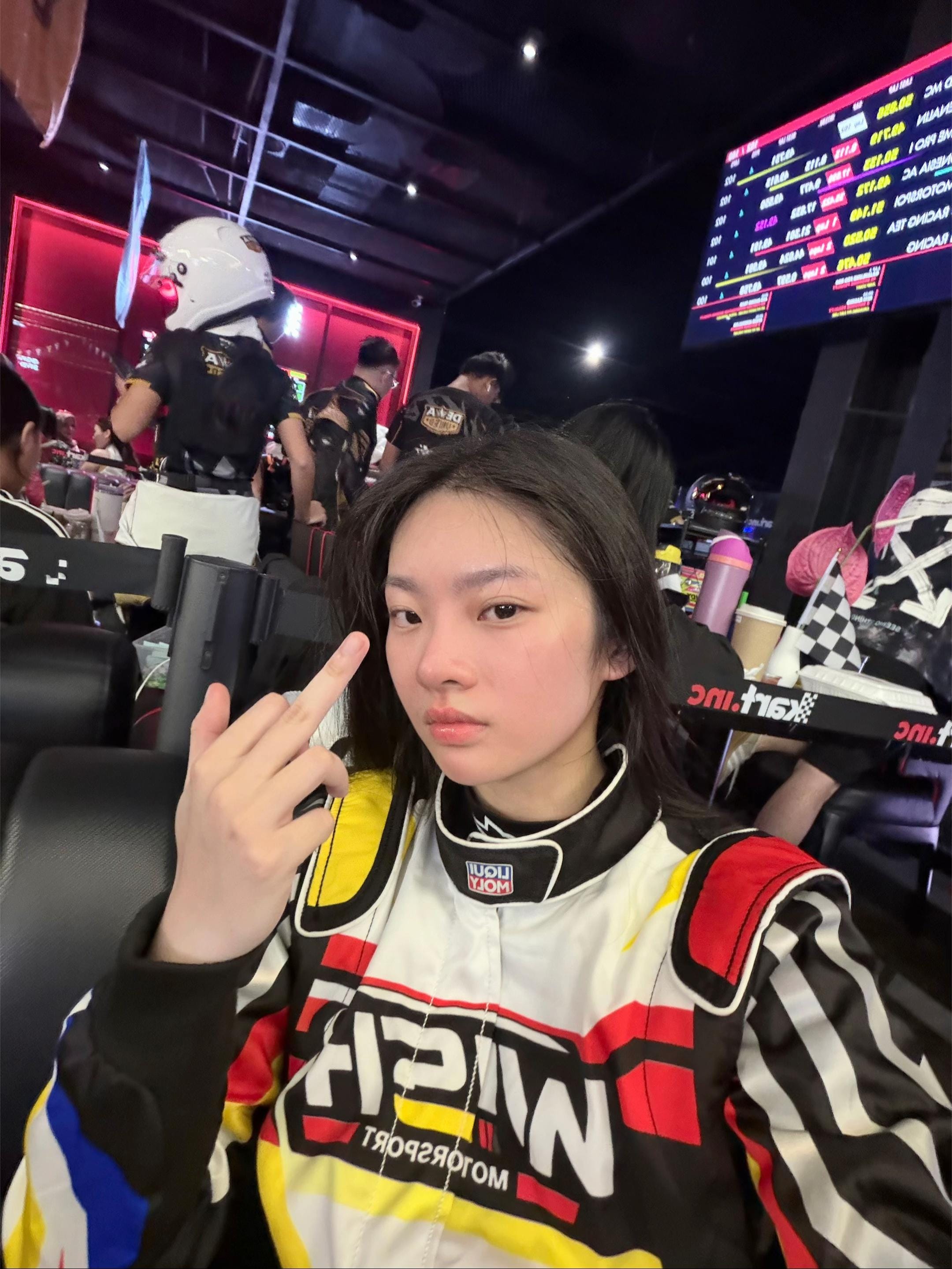 Post 1 by Alex on TikTok (video)