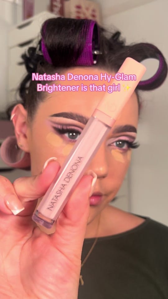 Post 8 by Echo Michaela on TikTok (video)
