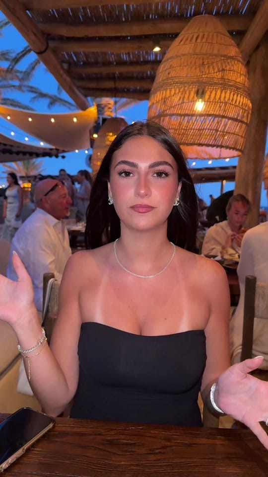 Post 4 by Marianna Fridman on TikTok (video)