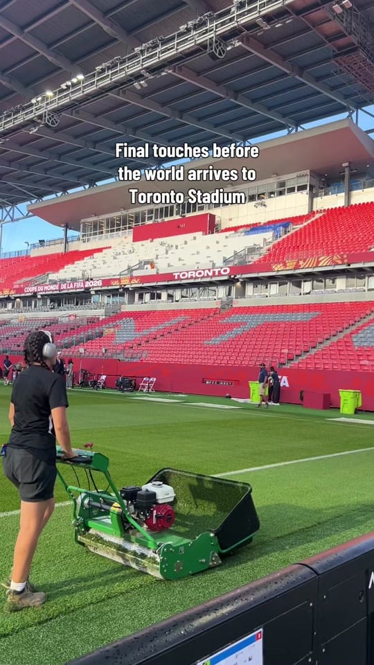 Post 2 by Chelsea Lecce on TikTok (video)