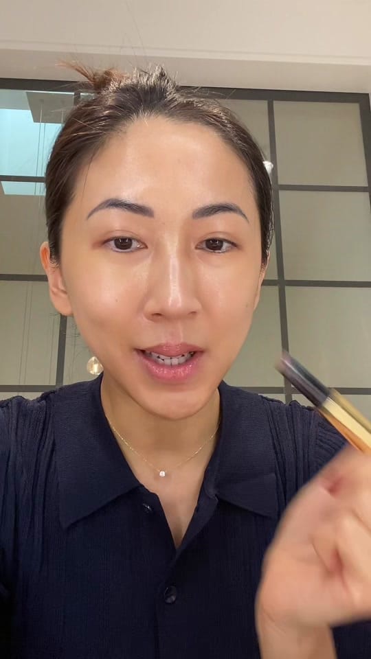 Post 9 by Viv on TikTok (video)