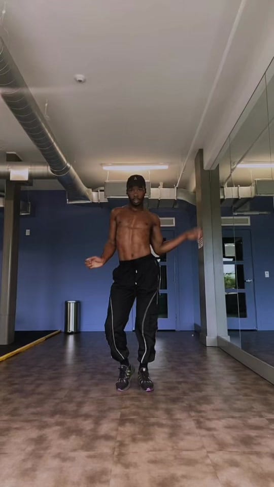 Post 6 by Cedrick on TikTok (video)
