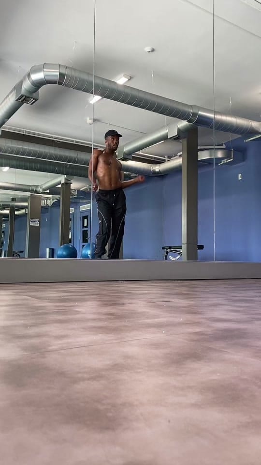 Post 8 by Cedrick on TikTok (video)