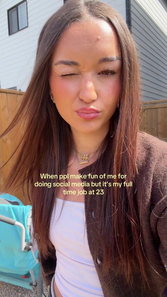 Post 10 by saramachut on TikTok (video)