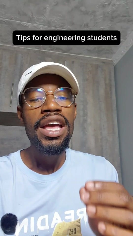 Post 8 by Its Just Izzy on TikTok (video)