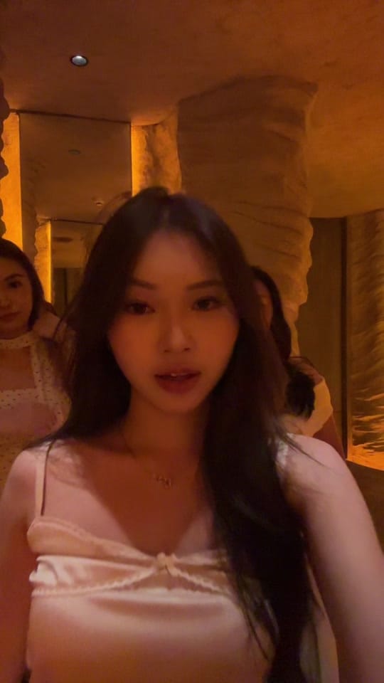 Post 2 by chelseareggia on TikTok (video)