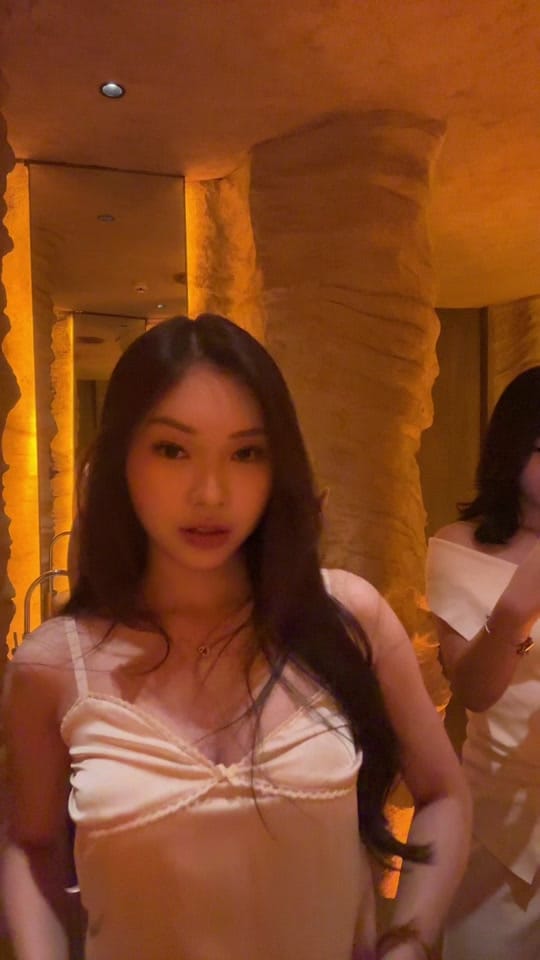 Post 1 by chelseareggia on TikTok (video)