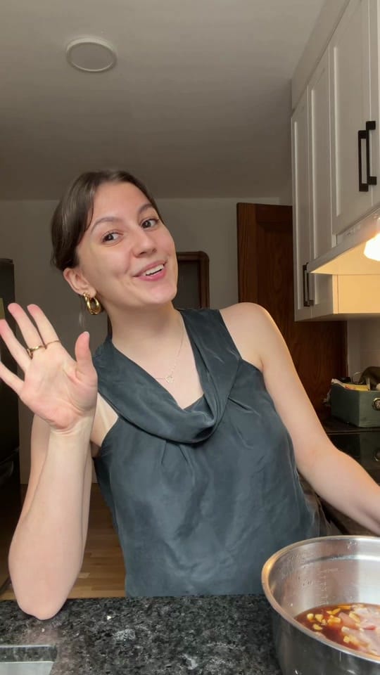 Post 6 by Chloé on TikTok (video)