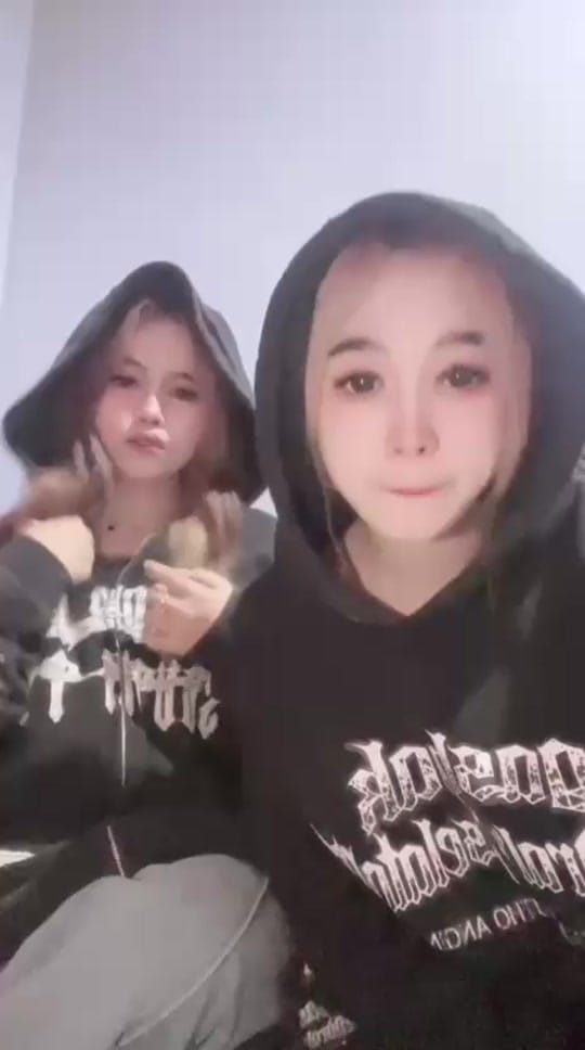 Post 2 by CEBIY👯 on TikTok (video)