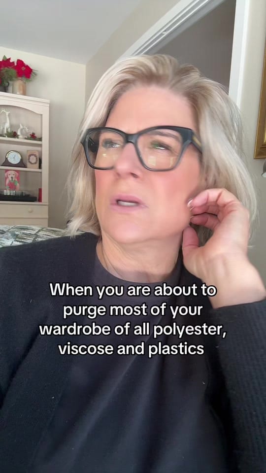 Post 1 by Donna Saker Radio🇨🇦 on TikTok (video)