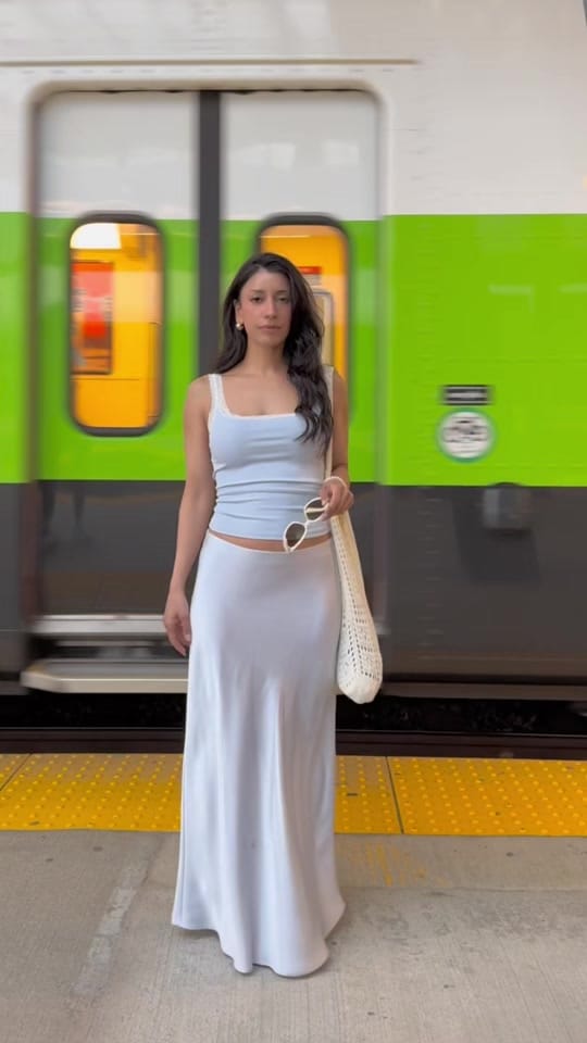 Post 1 by ✨ S H R U T I ✨ on TikTok (video)