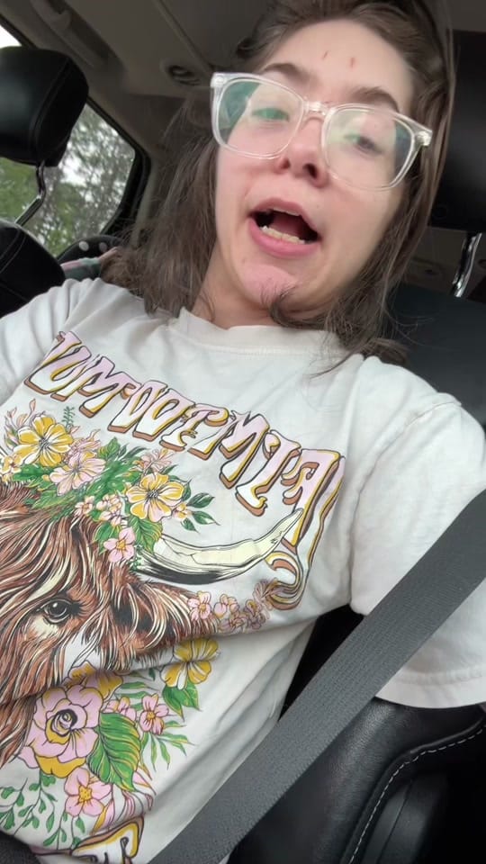 Post 6 by Jon&Chel on TikTok (video)