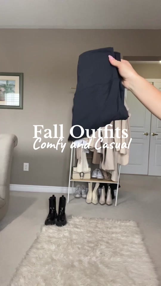 Post 8 by Claudia | Petite Fashion on TikTok (video)