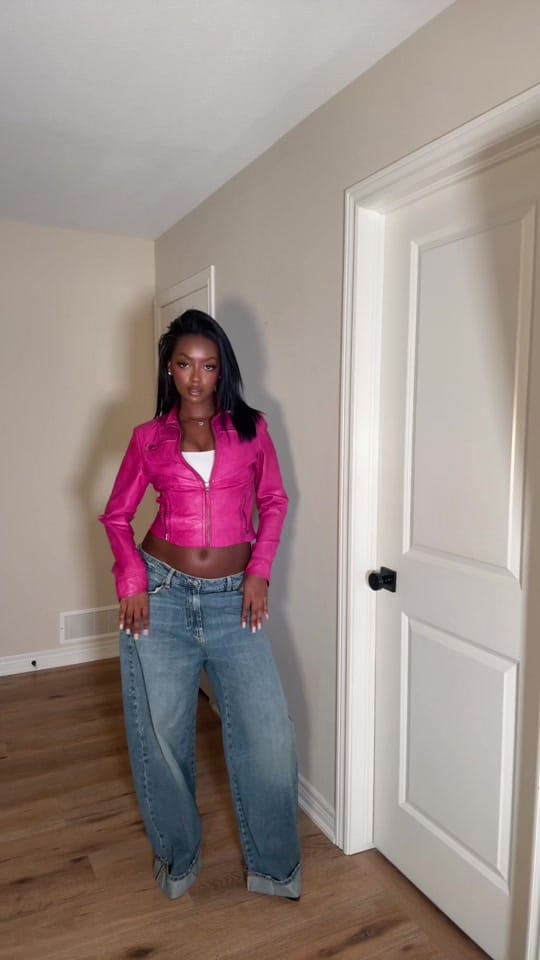 Post 8 by Lillian on TikTok (video)