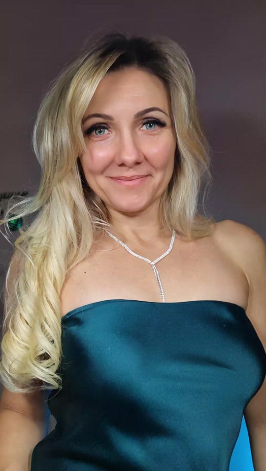Post 10 by Mary Cat on TikTok (video)
