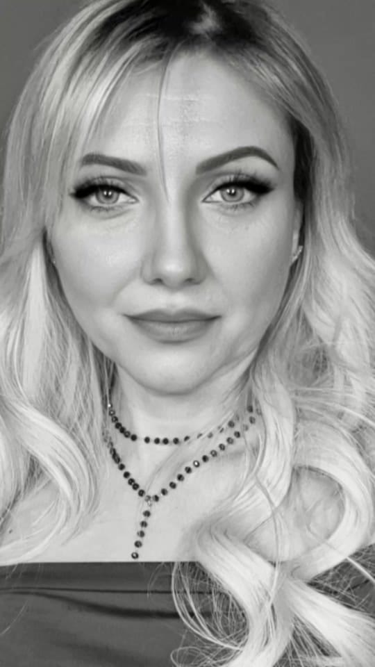 Post 9 by Mary Cat on TikTok (video)
