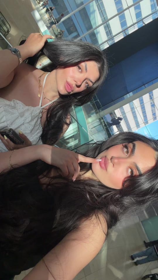 Post 2 by Donya on TikTok (video)