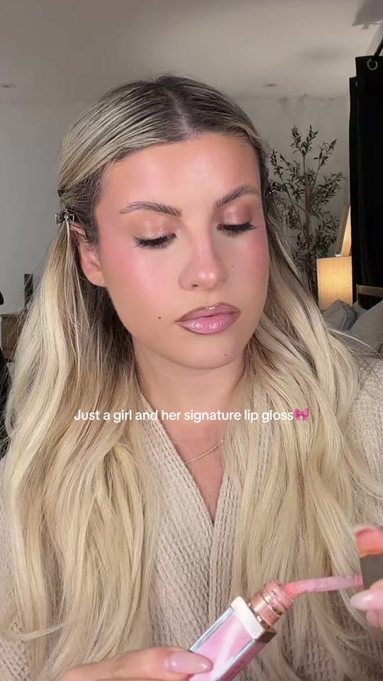 Post 4 by Giuliana🤍 on TikTok (video)
