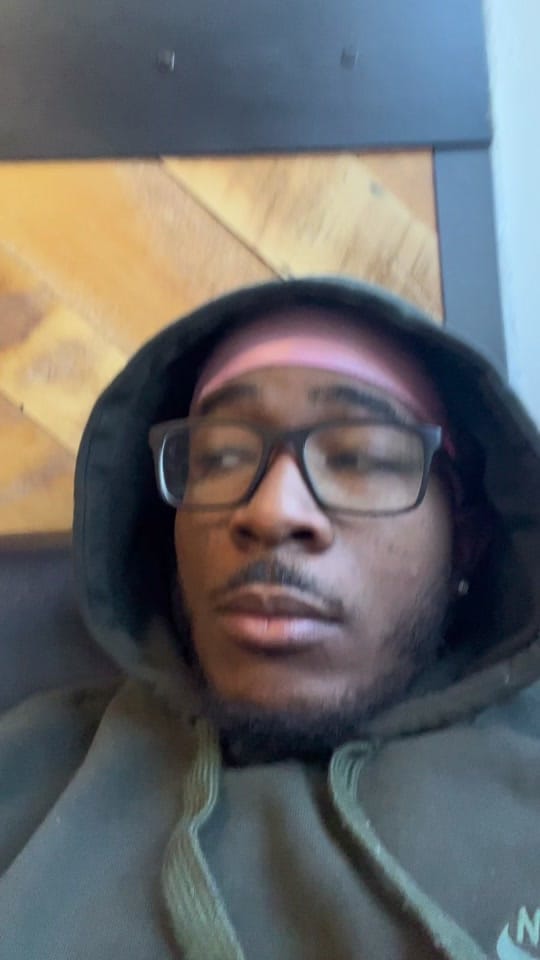 Post 2 by Mal on TikTok (video)