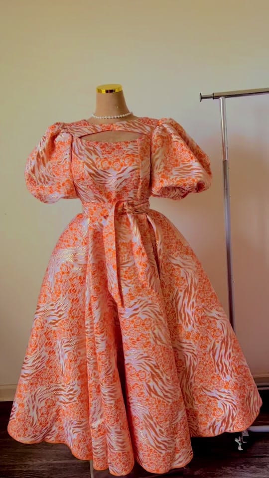 Post 10 by styl.ross sewing 🪡 on TikTok (video)