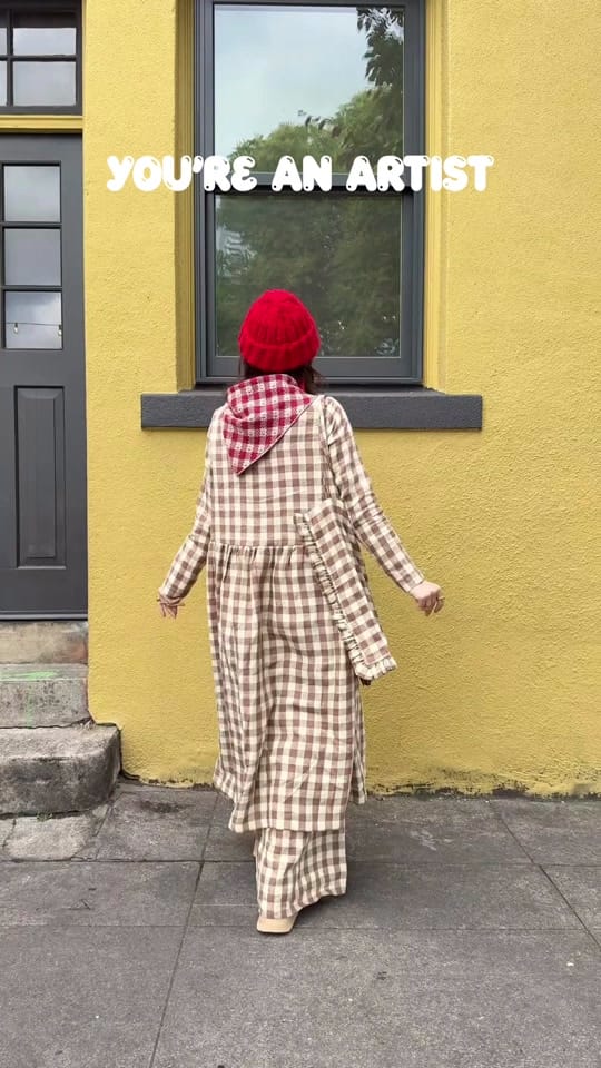 Post 2 by Chelseagettingdressed on TikTok (video)