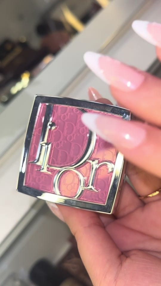 Post 8 by Asiya on TikTok (video)