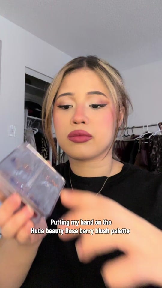 Post 3 by Asiya on TikTok (video)