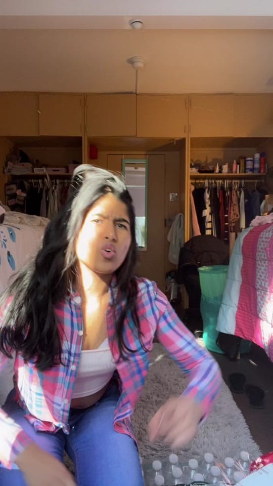 Post 10 by Nitya on TikTok (video)