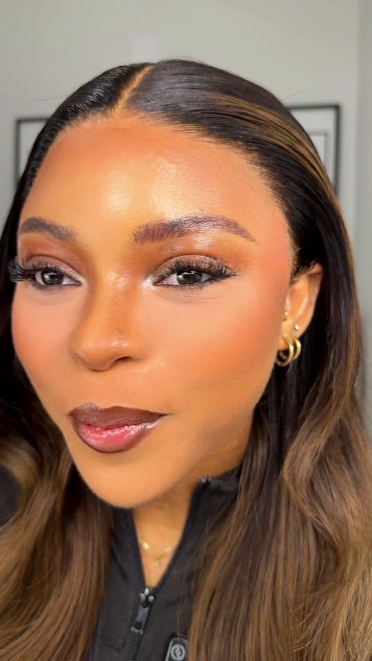 Post 8 by Thonia Ekos on TikTok (video)