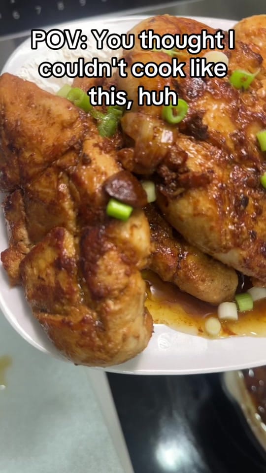 Post 8 by Momfitedit on TikTok (video)