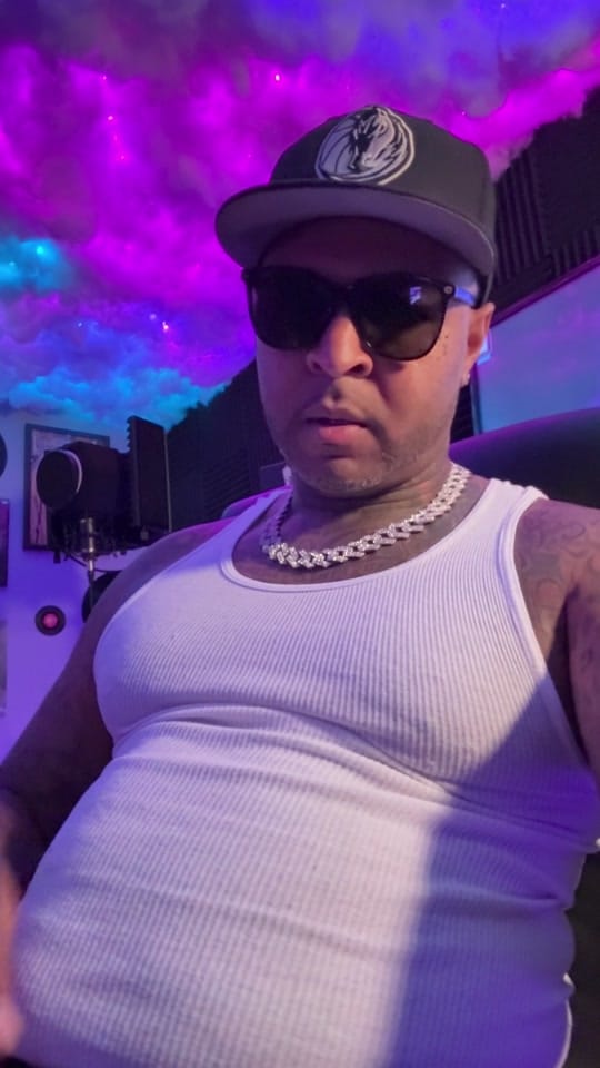 Post 7 by C.HEN on TikTok (video)