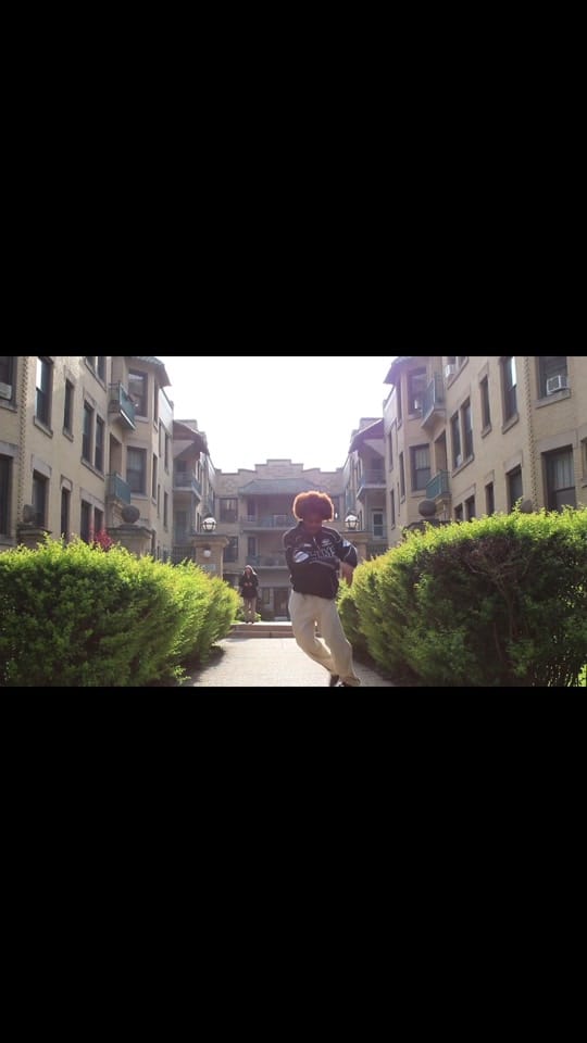 Post 2 by qron___ on TikTok (video)