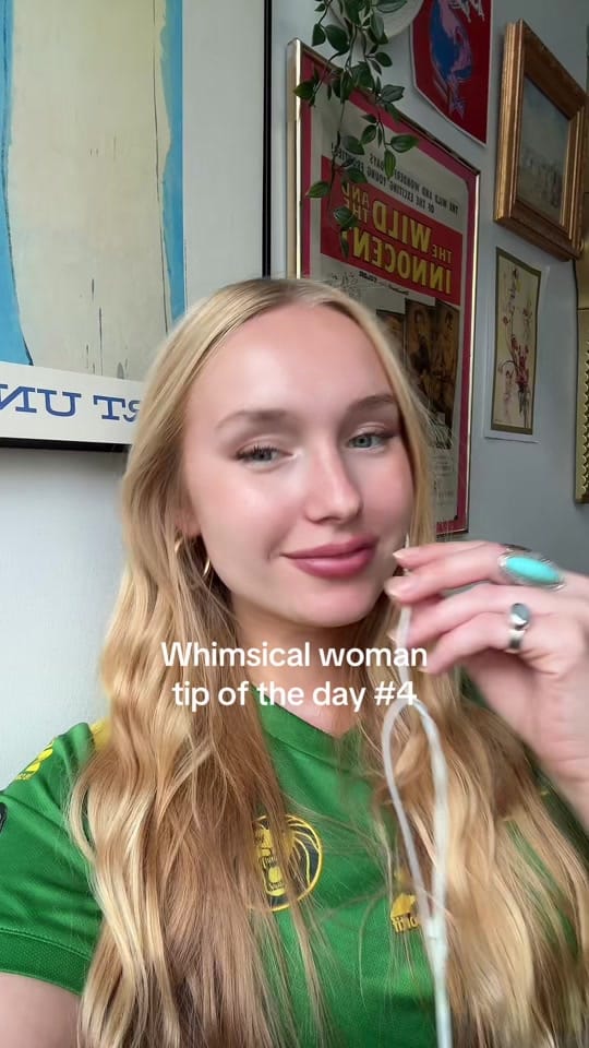 Post 4 by avaellen on TikTok (video)