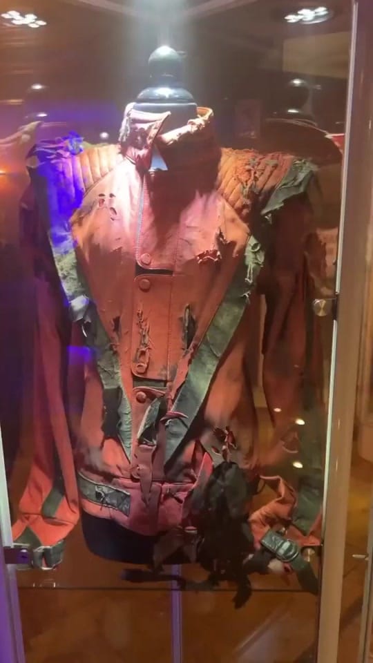 Post 9 by 𝐃𝐈𝐀𝐍𝐀 𝐈𝐍𝐃𝐄𝐂𝐄𝐍𝐓𝐄 on TikTok (video)