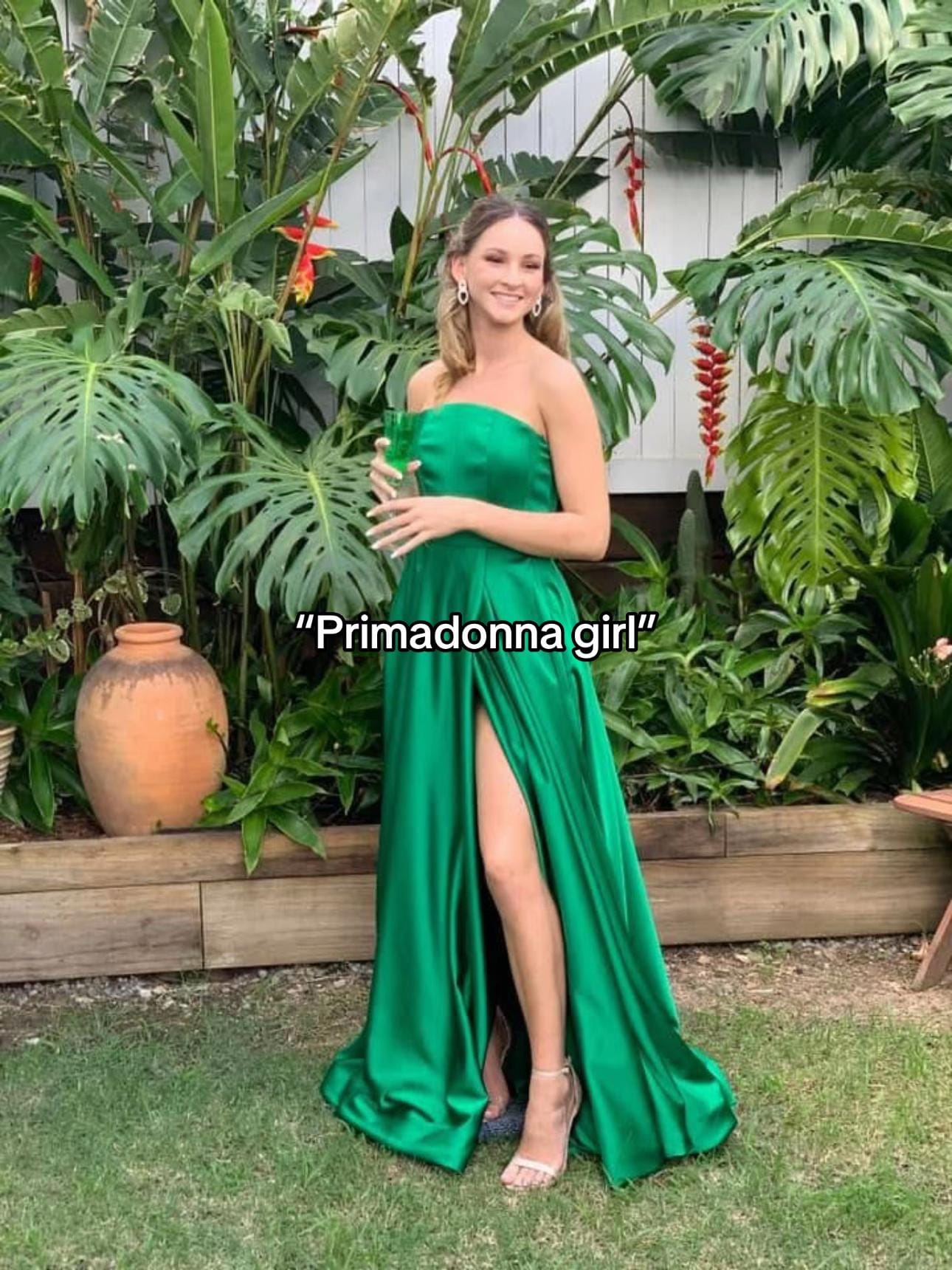Post 6 by Chelsea on TikTok (video)