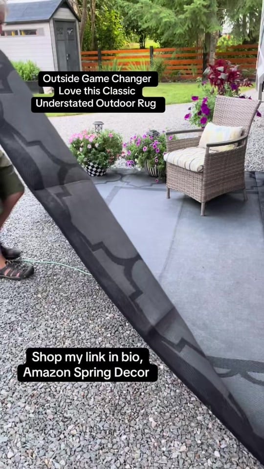 Post 8 by Linda Rose on TikTok (video)