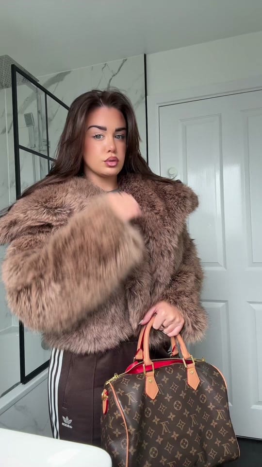 Post 6 by 𝓒𝓱𝓮𝓵𝓼𝓮𝓪🫶🏼 on TikTok (video)
