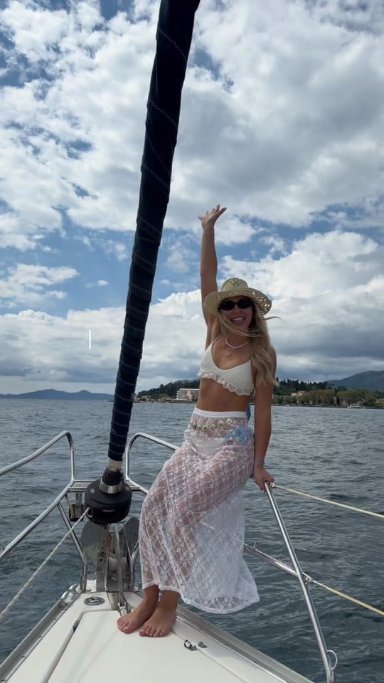 Post 7 by Daisy on TikTok (video)