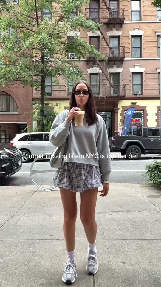 Post 2 by Cassidy Neves on TikTok (video)